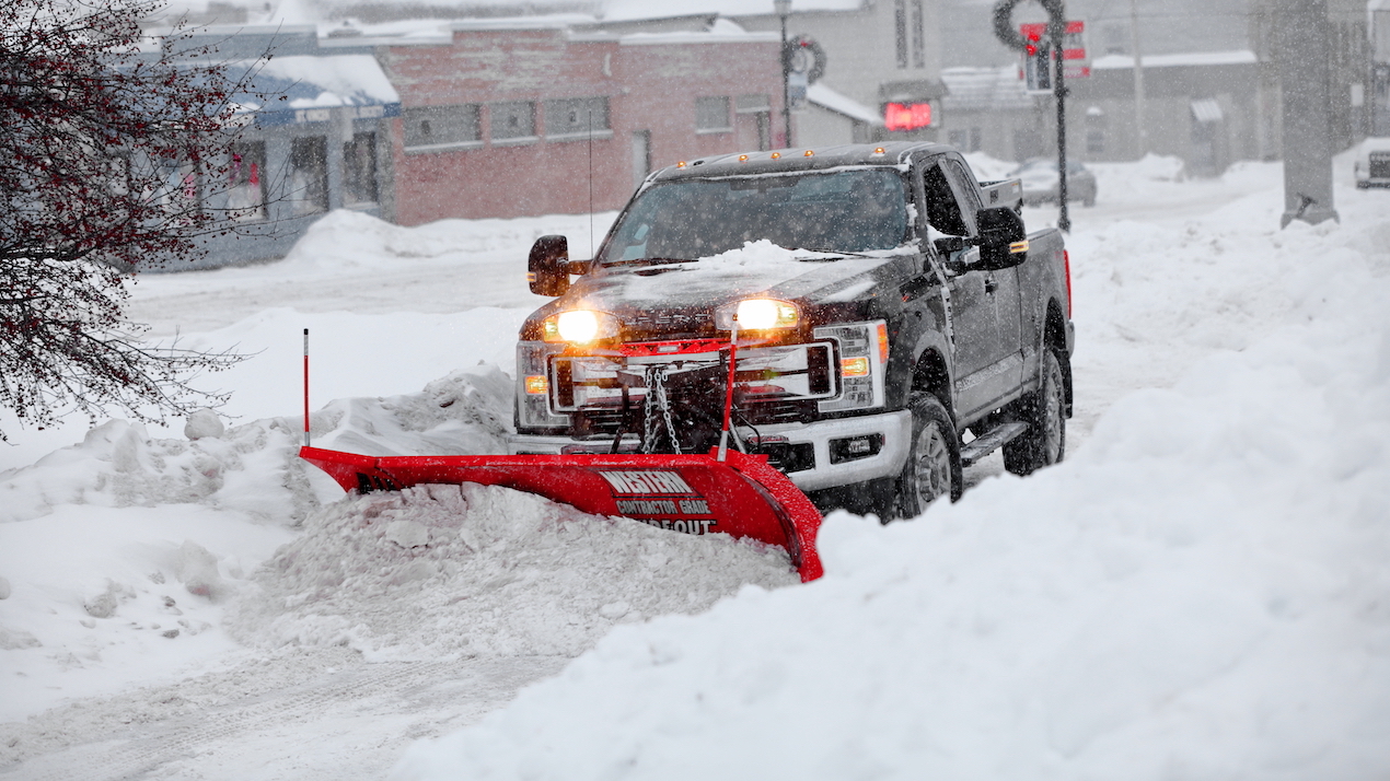 NIGHTHAWK™ Dual-Halogen Headlights | Plow Lights | WESTERN®