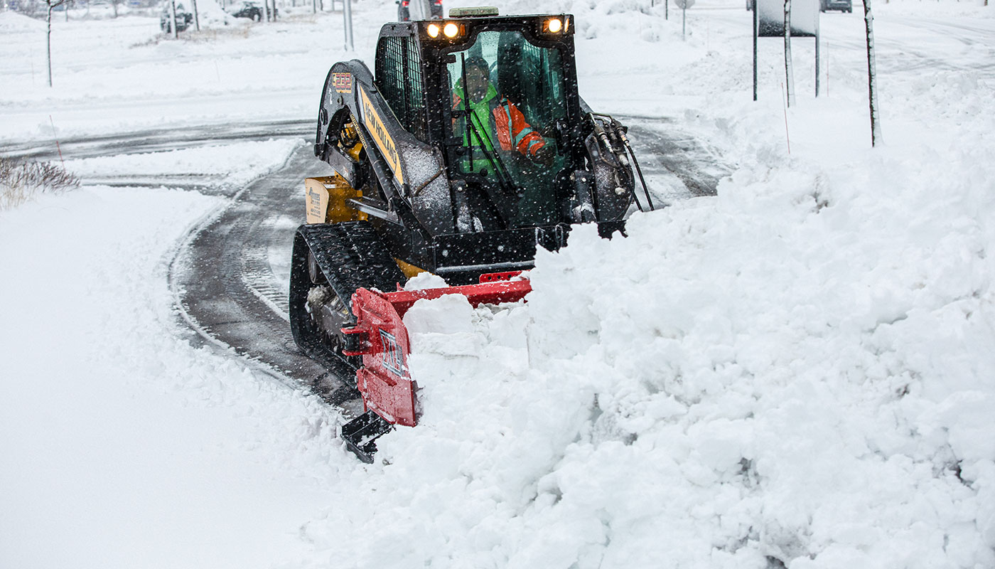 PILE DRIVER XL Skid Steer Big Snow Stack