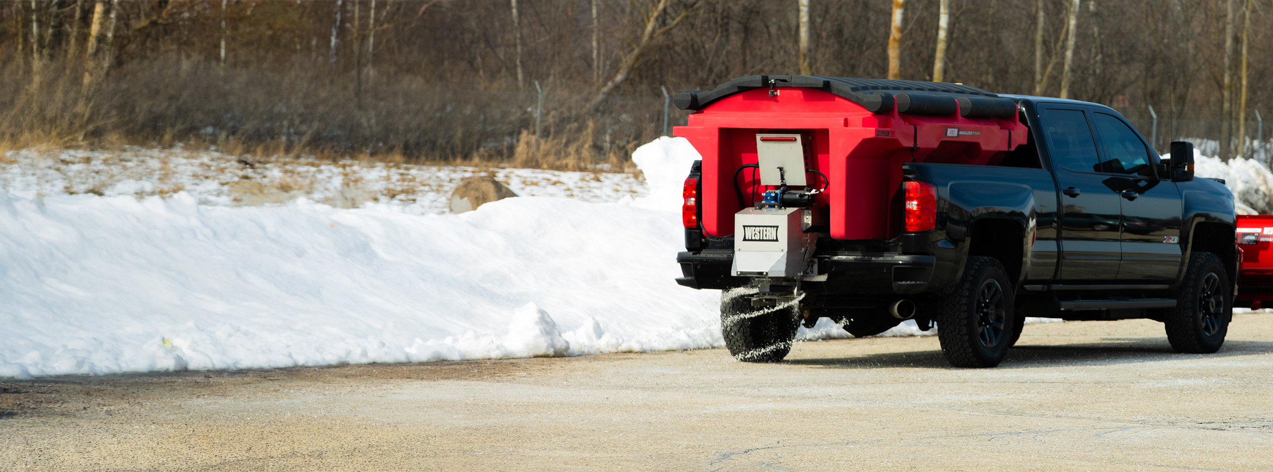 MARAUDER poly hopper spreaders